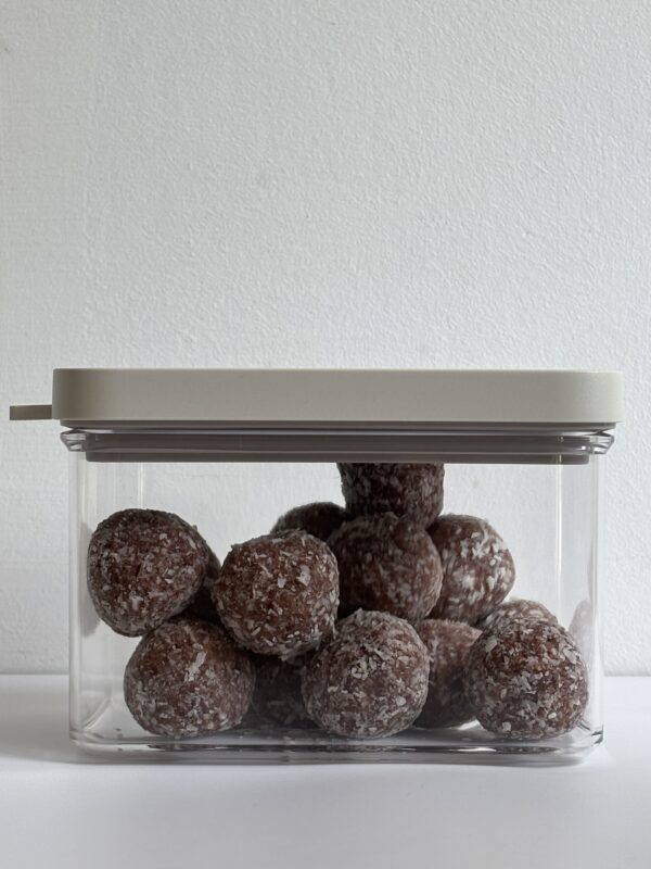 Energy ball amande cranberry coco